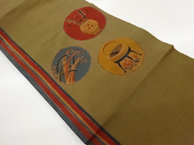JAPANESE KIMONO / CRAPE / A ROUND CREPE PATTERN / GRASS PATTERN A SUNK